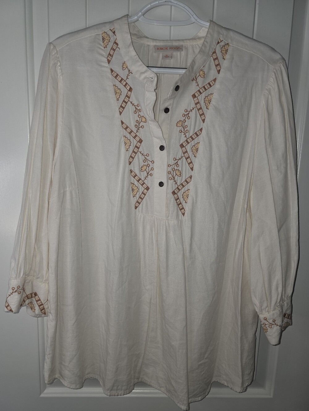 Knox Rose Cream Blouse with Brown Embroidery NWOT XL ❤️